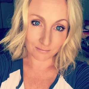 Meet your Posher, Kristin